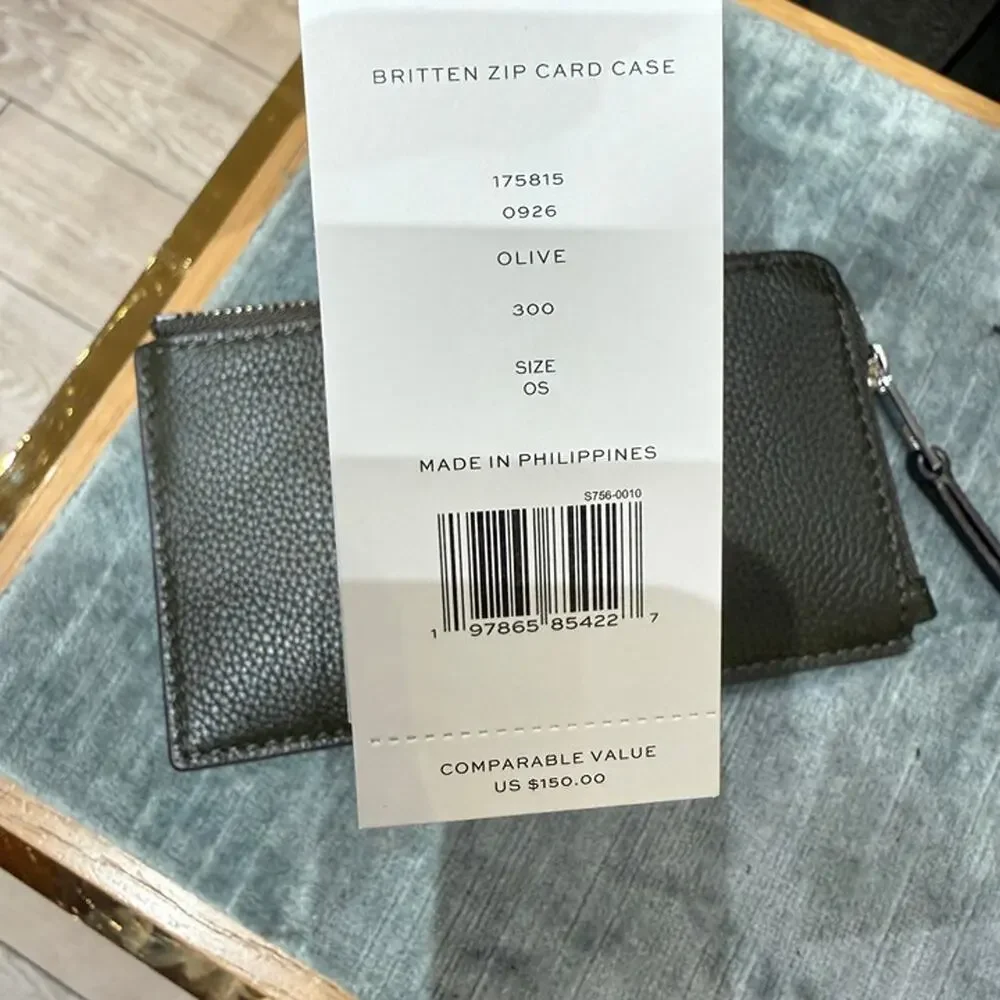 New‼️Tory Burch Britten Zip Card Case 175815 Olive $150